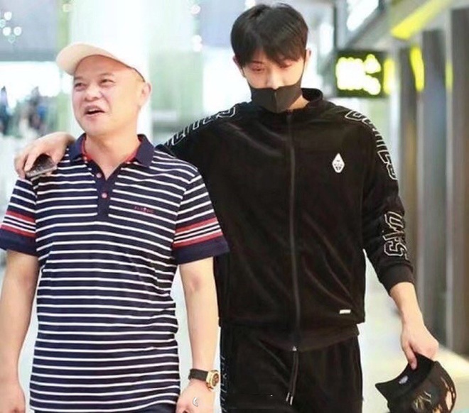 Chủ tịch showbiz bị rapper diss là bất tài, netizen trước hay khịa nay lại "quay xe" bênh vực- Ảnh 8.