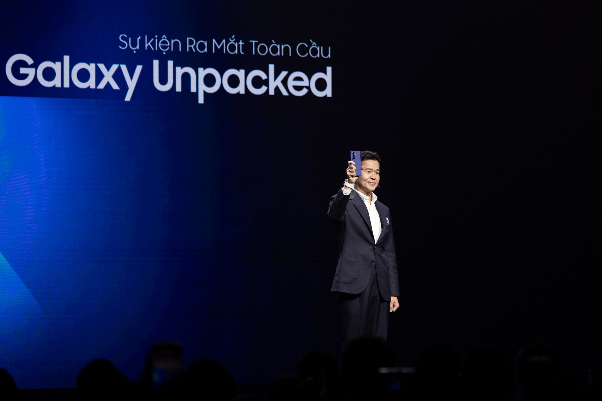 Tóc Tiên, Minh Hằng cùng loạt influencer Việt khuấy đảo sự kiện, hào hứng trải nghiệm smartphone gập mở Galaxy Z Fold7, Galaxy Z Flip7- Ảnh 7.