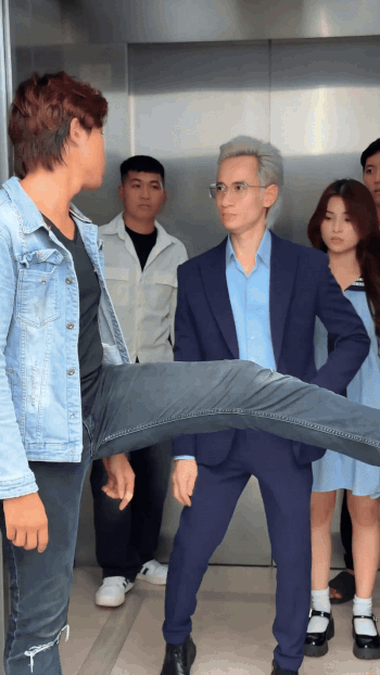 Hơn 45 triệu người đăng ký kênh YouTube của 1 thanh niên Việt Nam: Đó là ai? Làm nội dung gì mà khủng vậy?- Ảnh 2.