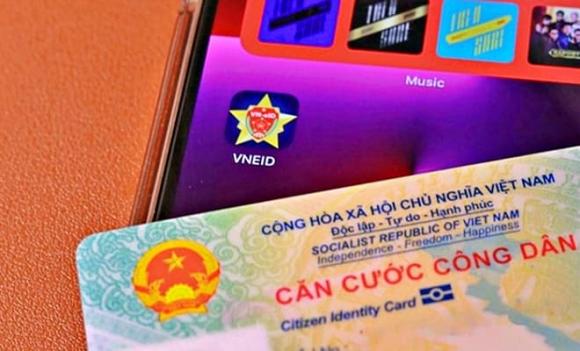 Bộ Công an đưa đề xuất quan trọng liên quan đến cấp đổi căn cước trên VNeID, người dân cần biết- Ảnh 1.