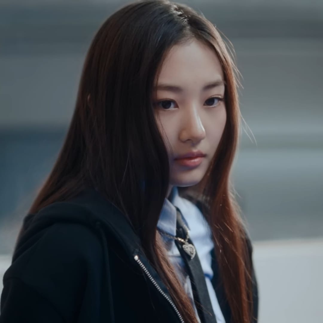 "Bản sao Park Min Young" mặc đồ ngủ ra sân bay, Dispatch khen hết lời- Ảnh 11.