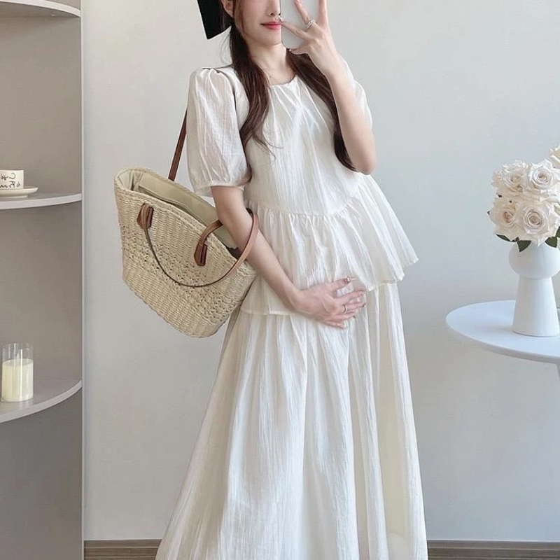 Ngô Thanh Vân mê tít váy trắng dáng suông thời gian bầu bí- Ảnh 15.