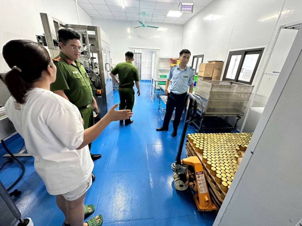 Khởi tố giám đốc Bùi Minh Quyết- Ảnh 1.