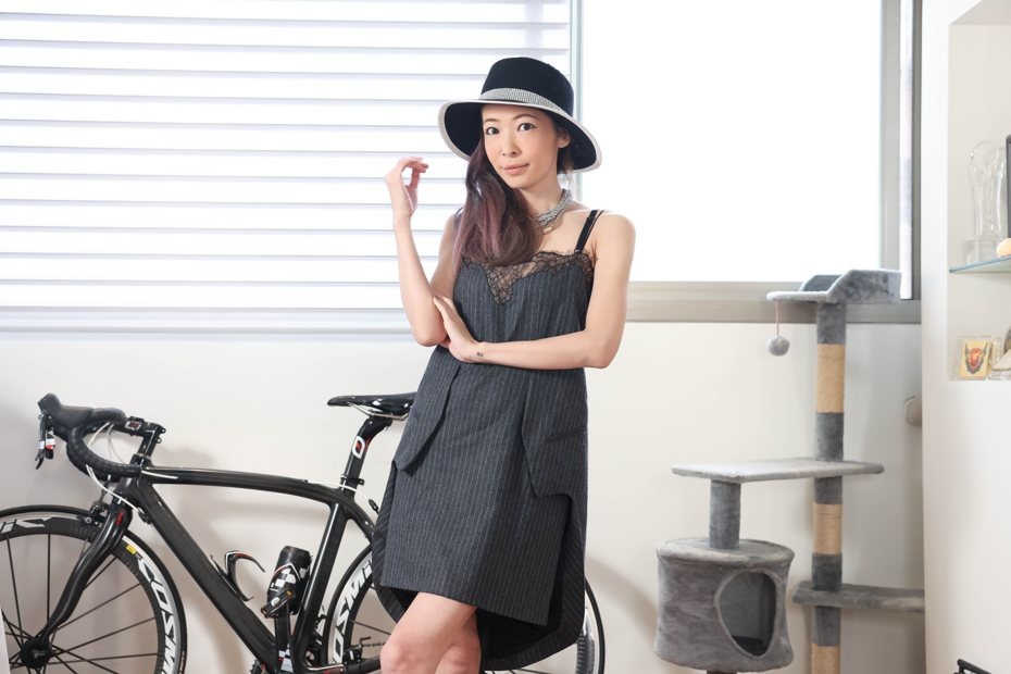 "Nữ hoàng thượng lưu" thị phi nhất nhì showbiz: Kết hôn lúc 19 tuổi vì bị cưỡng ép, trải qua 5 cuộc hôn nhân cuối cùng kết thúc trong cay đắng- Ảnh 6.