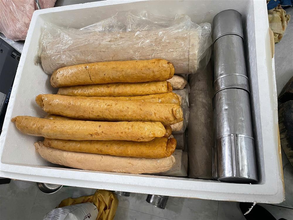Tiêu thụ 15 gram có thể gây tử vong, chất này "ẩn náu" trong nhiều loại thực phẩm, nhiều người không biết- Ảnh 2.