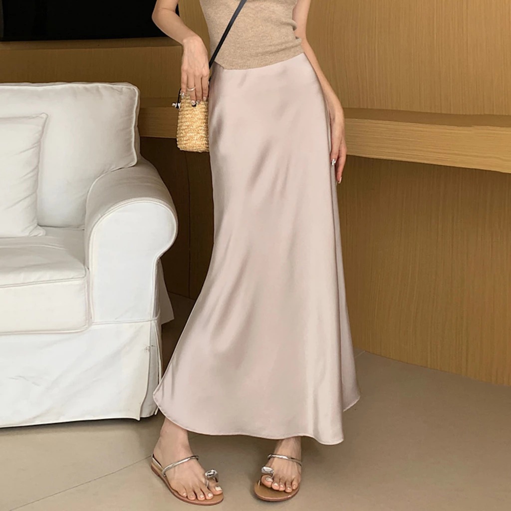 Mỹ nhân 50 Sắc Thái hớp hồn mọi ánh nhìn trên phố dù chỉ mặc áo sơ mi + quần jeans siêu cơ bản!- Ảnh 13. Mỹ nhân 50 Sắc Thái hớp hồn mọi ánh nhìn trên phố dù chỉ mặc áo sơ mi + quần jeans siêu cơ bản!- Ảnh 13.