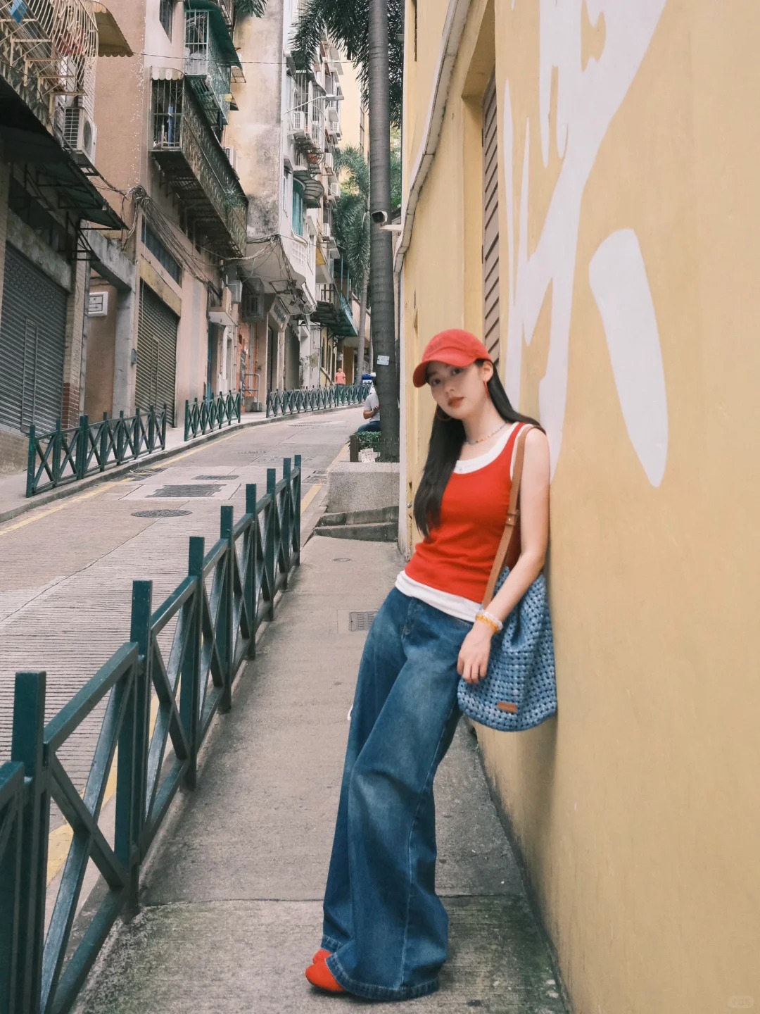 Muốn vận may "bung nở" mùa thu? 3 con giáp này nên diện ngay màu đỏ- Ảnh 1.