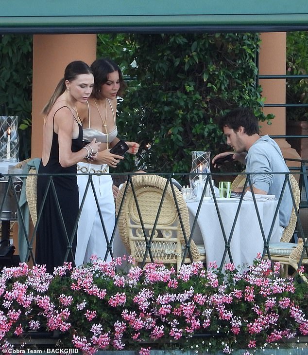 David Beckham bị paparazzi 