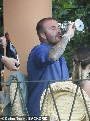David Beckham bị paparazzi 