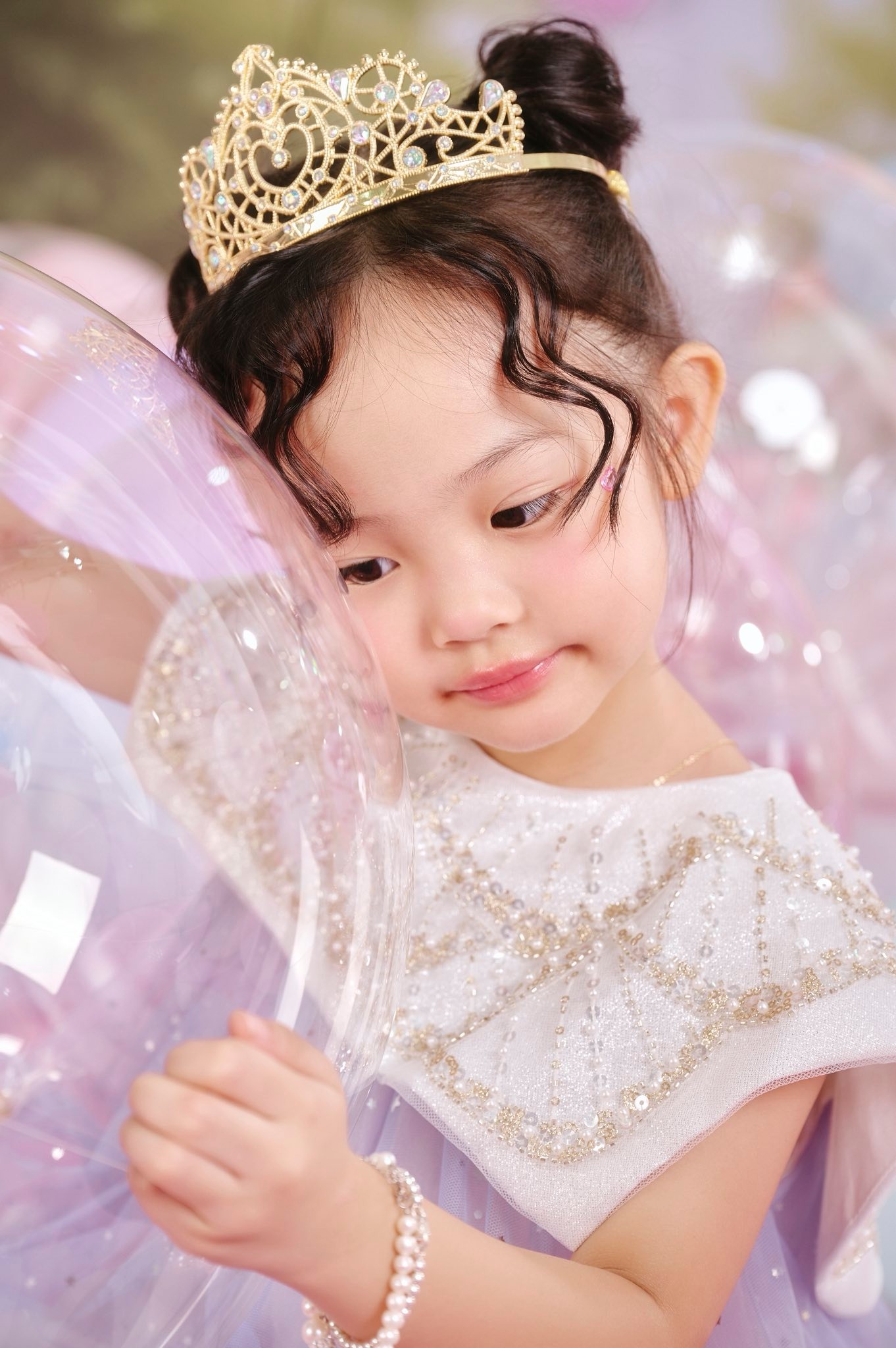 Con gái Cường Đô La mừng sinh nhật tròn 5 tuổi, ngày càng ra dáng tiểu mỹ nhân- Ảnh 4.