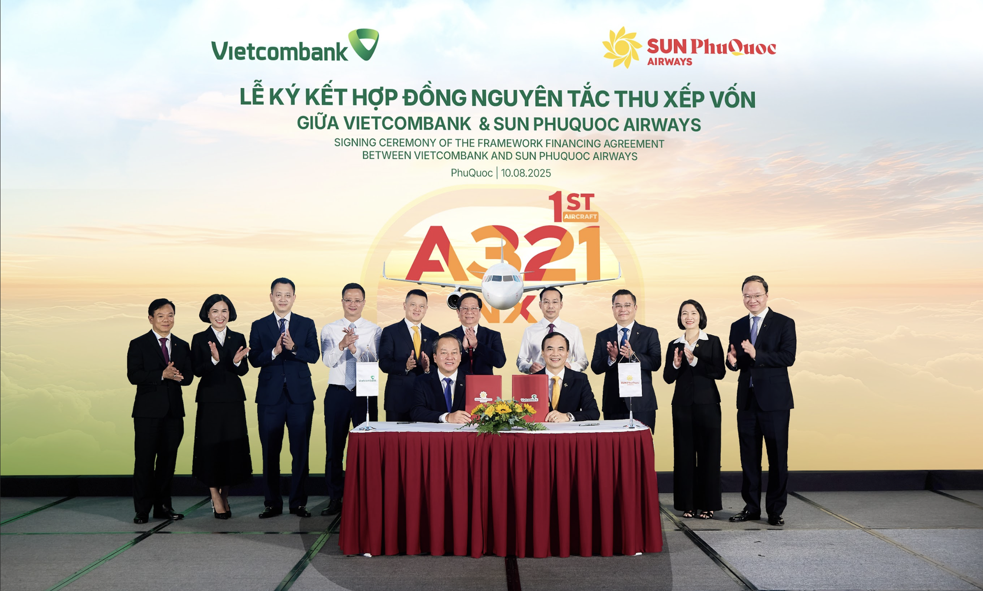 Lộ diện máy bay đầu tiên của Sun PhuQuoc Airways- Ảnh 3.