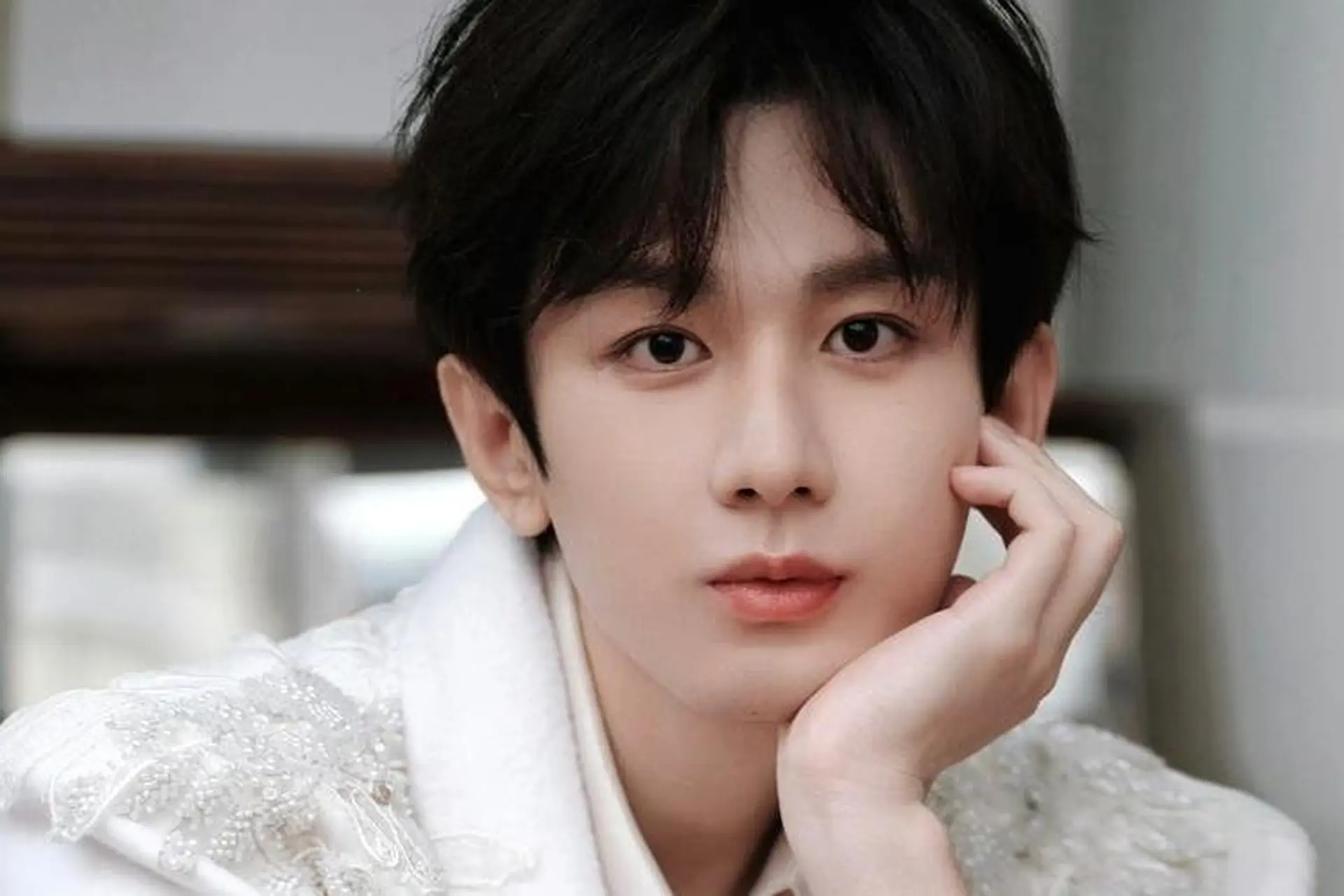 10 diễn viên bị ghét nhất Trung Quốc: Triệu Lộ Tư xếp thứ 2, hạng 1 từ ngoại hình đến nhân cách đều âm điểm- Ảnh 17.