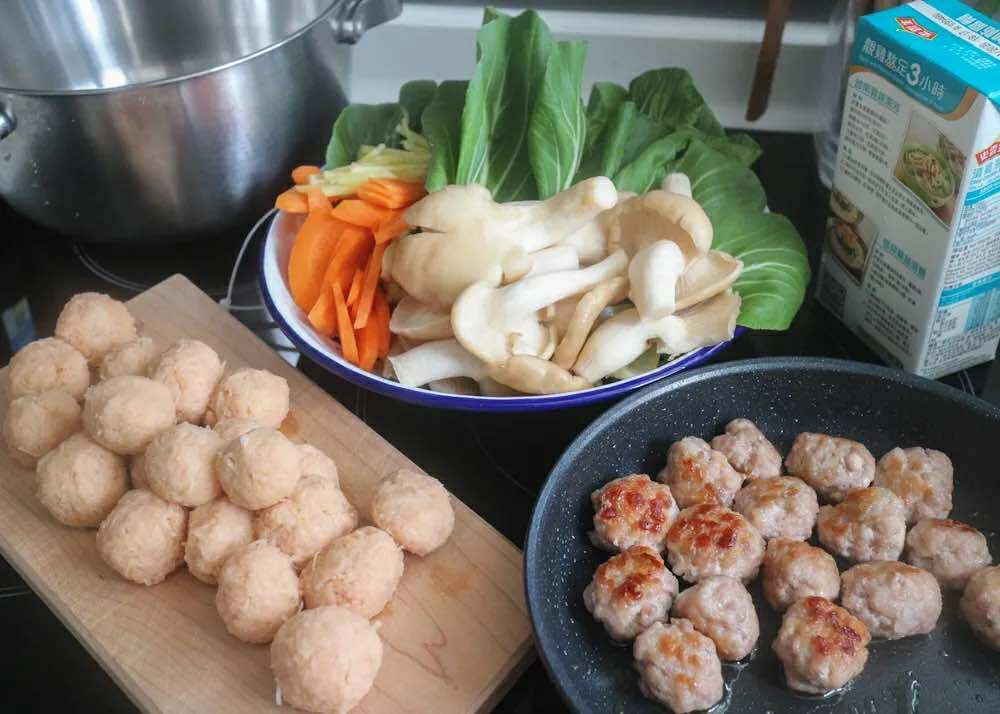 Bạn sẽ không ngờ món canh ngon miệng, dễ làm này lại được nấu từ nguyên liệu vô cùng quen thuộc mà rẻ- Ảnh 10.
