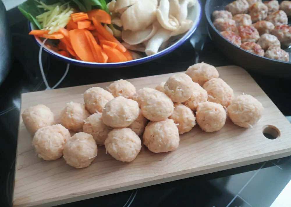 Bạn sẽ không ngờ món canh ngon miệng, dễ làm này lại được nấu từ nguyên liệu vô cùng quen thuộc mà rẻ- Ảnh 9.
