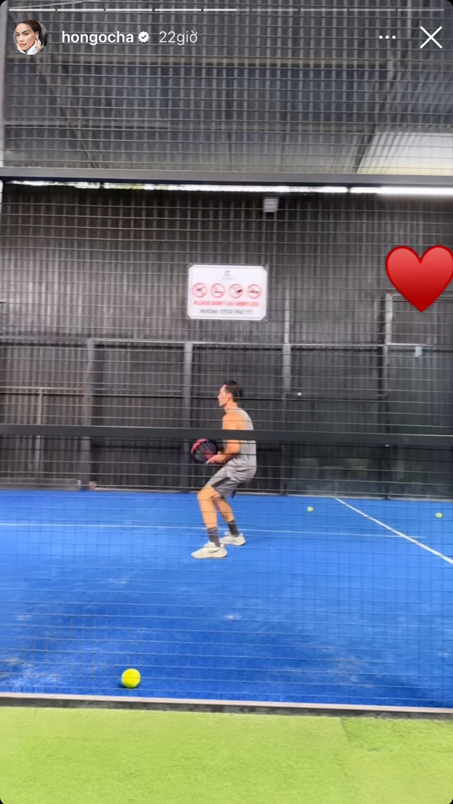 Kim Lý thi đấu pickleball cực 