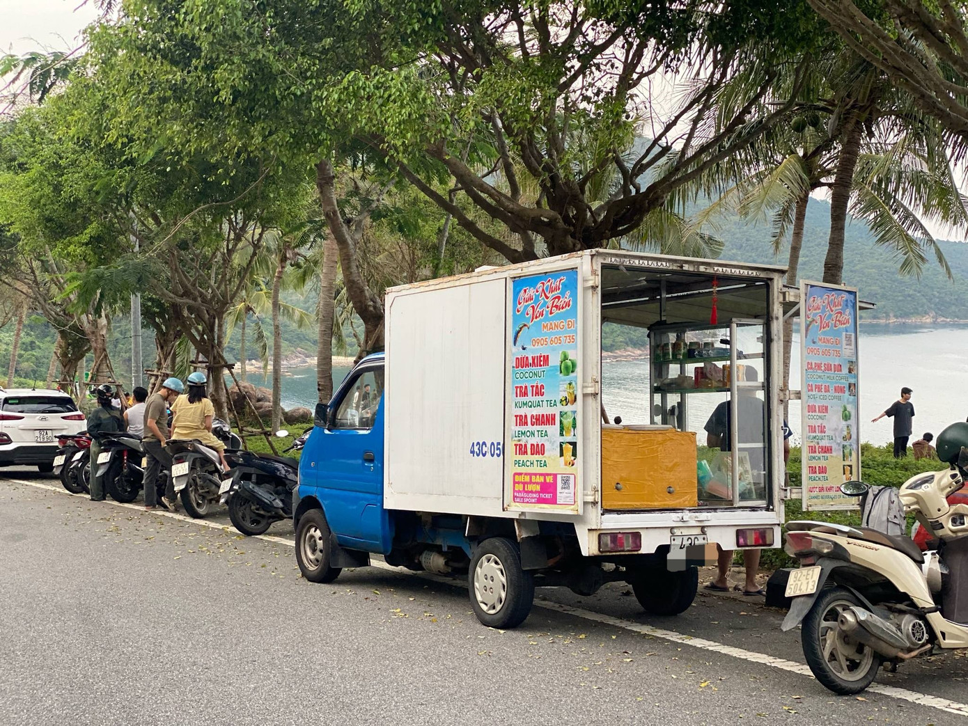 Đà Nẵng dẹp hàng rong tung hoành trên bán đảo Sơn Trà- Ảnh 1.