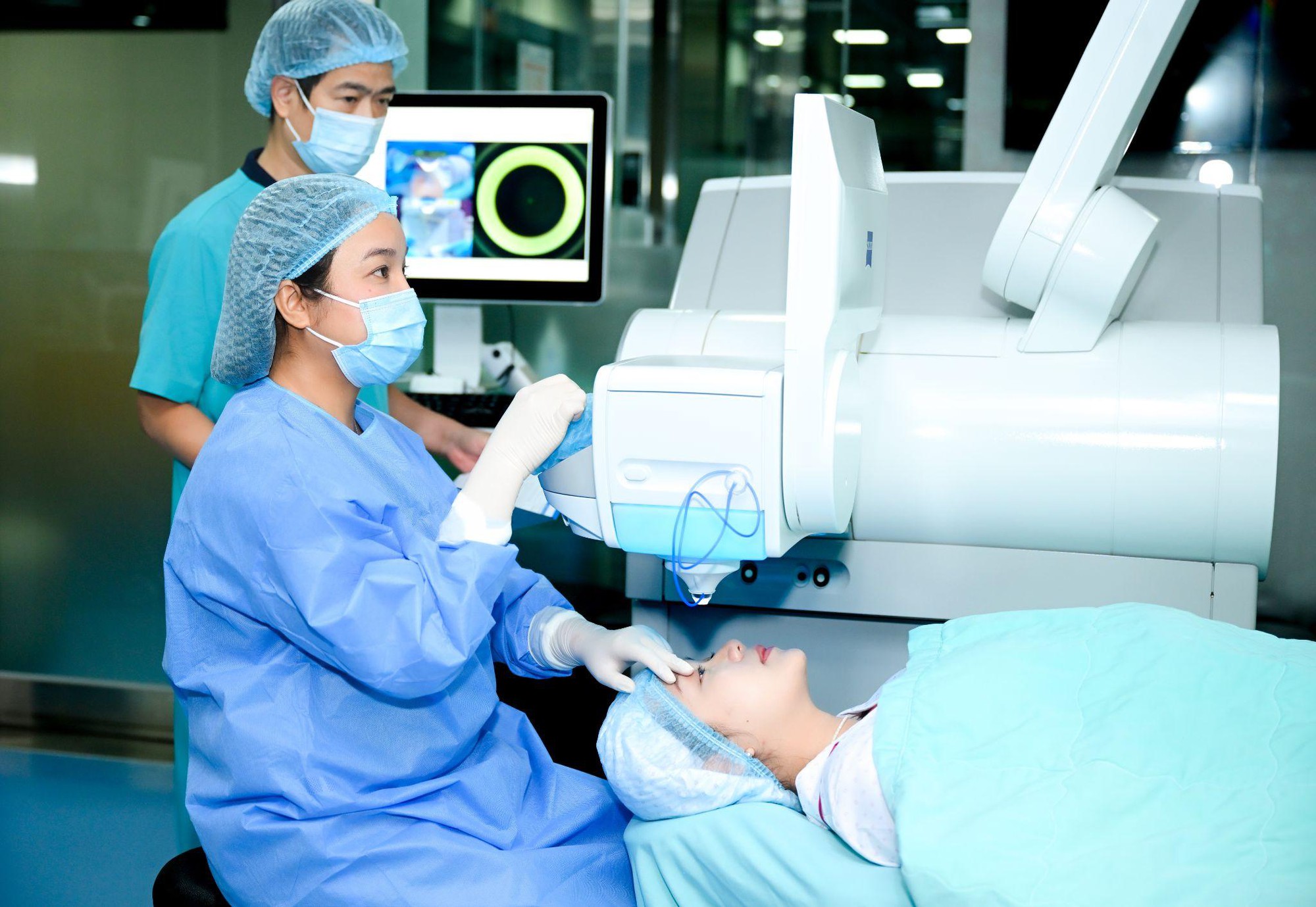 Mổ cận rồi có tái cận lại không và làm cách nào để "phòng bệnh hơn chữa bệnh"?- Ảnh 5.