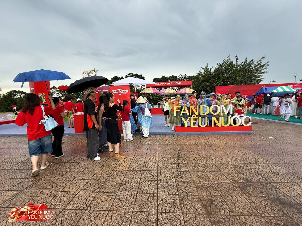 Bất ngờ với "cỗ máy AI" tại Booth Fandom Yêu Nước, bạn đã tìm được ảnh của mình chưa?- Ảnh 5.