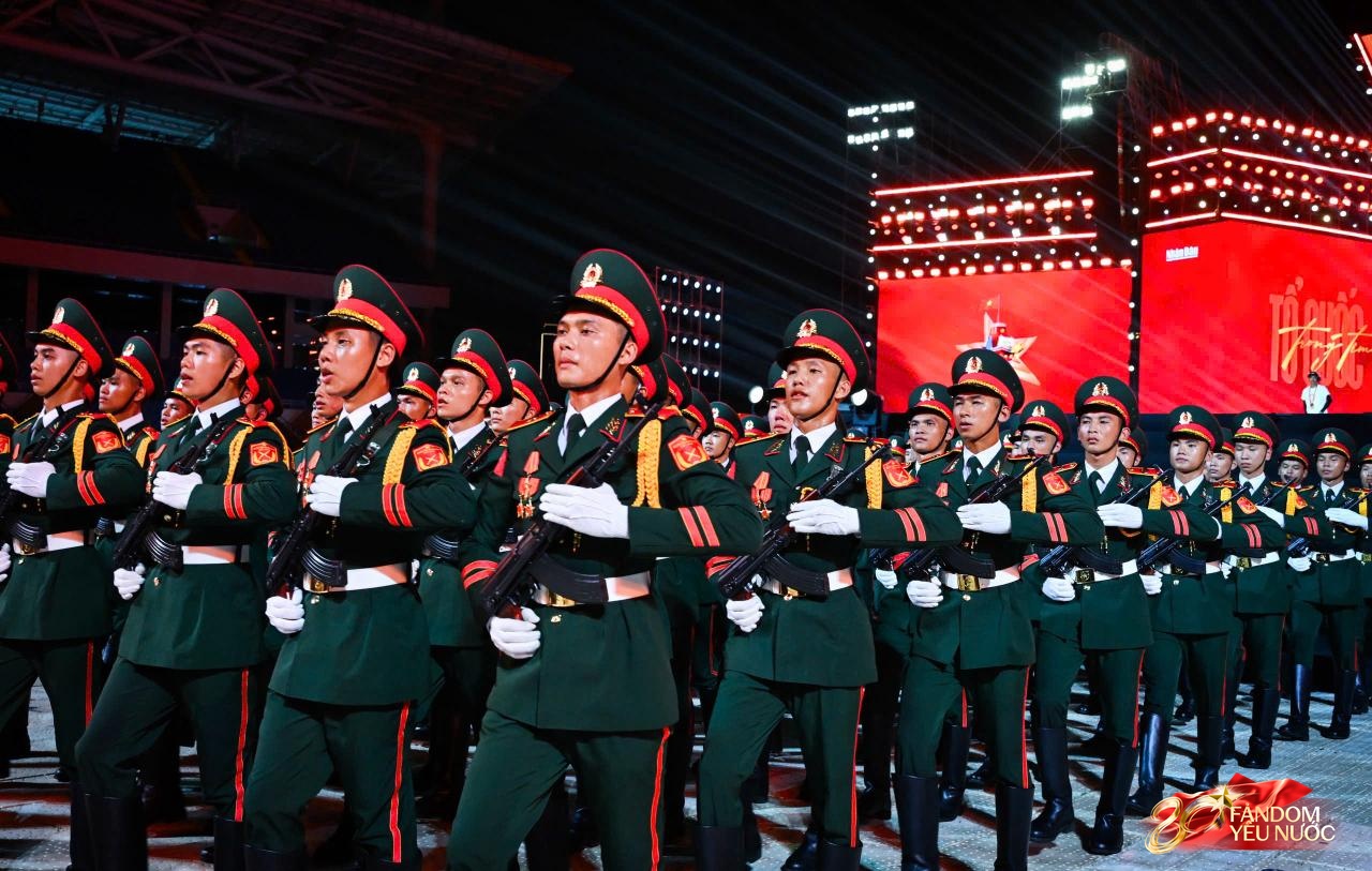 Hé lộ những khoảnh khắc 68 quân nhân tập luyện, sẵn sàng tái hiện hình ảnh duyệt binh trên Quảng trường Đỏ- Ảnh 8.