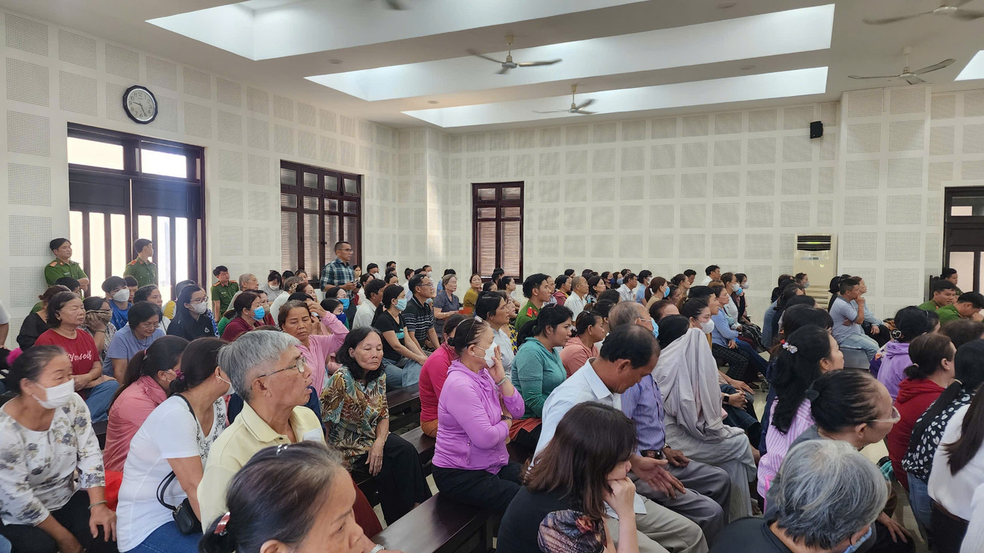 Gần 300 bị hại dự phiên tòa trong vụ lừa đảo tại Công ty tài chính Vietnam Capital- Ảnh 2.