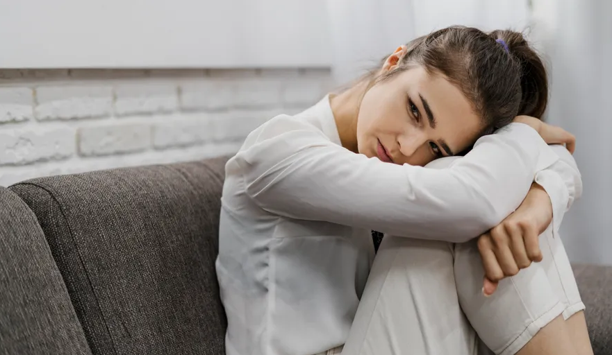 Có biểu hiện nhỏ xíu ở mắt nhưng lại là “lời kêu cứu” của thận, bỏ qua coi chừng chạy thận lúc nào chẳng hay- Ảnh 2.