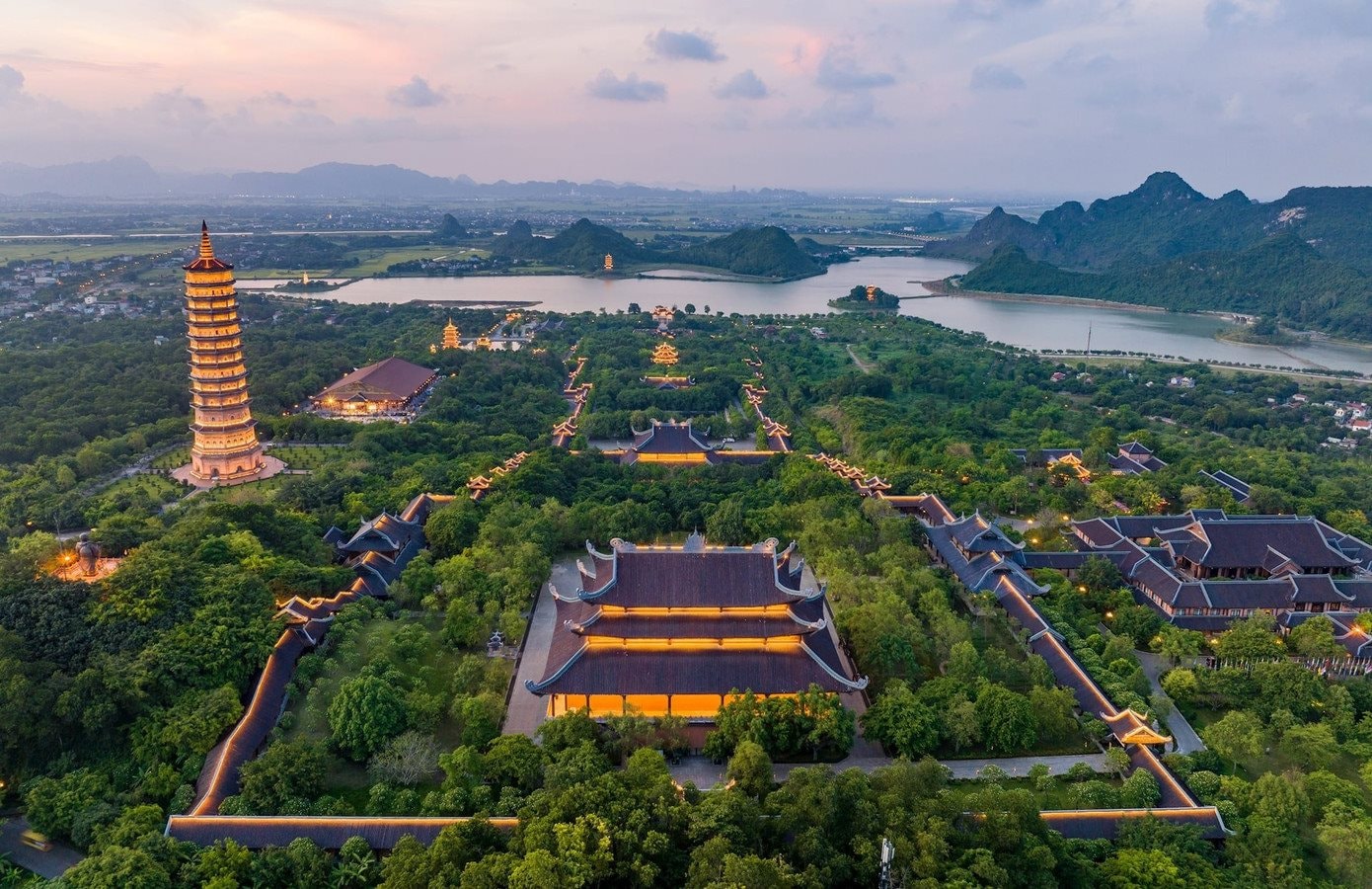 Điểm đến duy nhất của Việt Nam lọt danh sách Travellers’ Choice 2025 của nền tảng du lịch Mỹ: Liền kề "vịnh Hạ Long trên cạn", sở hữu loạt kỷ lục- Ảnh 1.