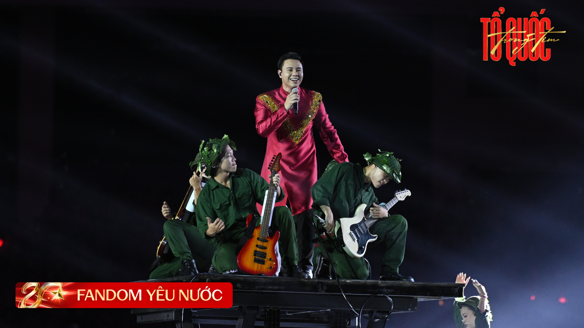 Đi xem Concert Quốc Gia quá đã: Vé free, quà tặng ê hề mà chất lượng nghệ sĩ 5 sao, ai nấy hát live cũng đỉnh của chóp!- Ảnh 11.