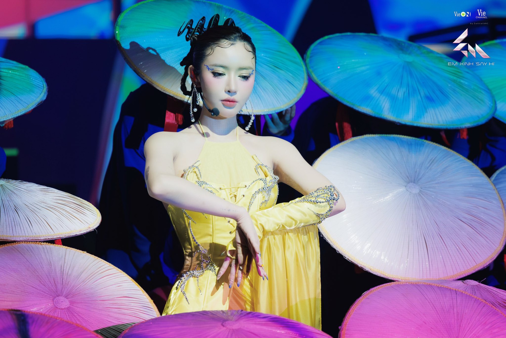 Bích Phương thua trắng ở Em Xinh nhưng thắng đậm trong lòng khán giả- Ảnh 4.