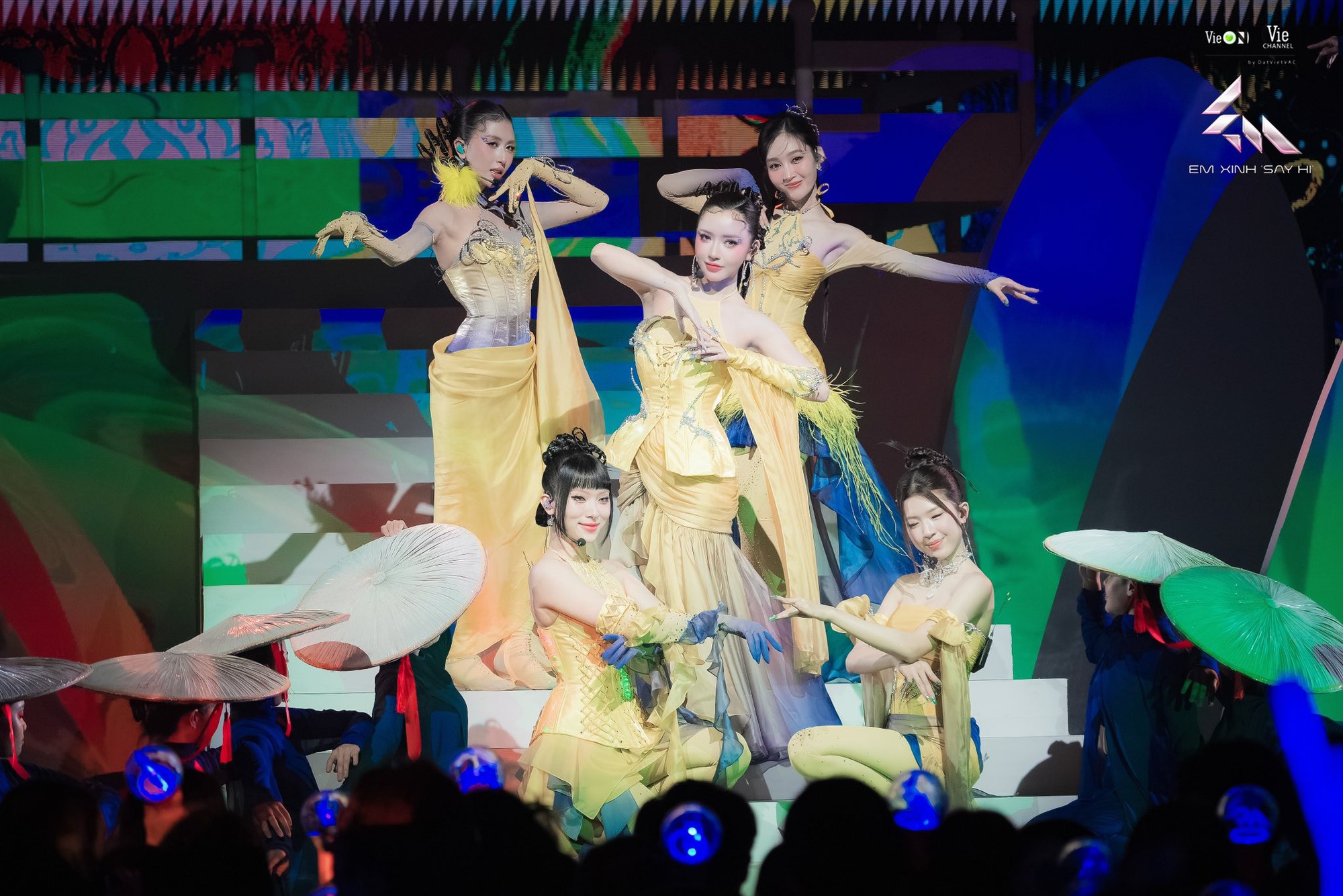 Bích Phương thua trắng ở Em Xinh nhưng thắng đậm trong lòng khán giả- Ảnh 6.