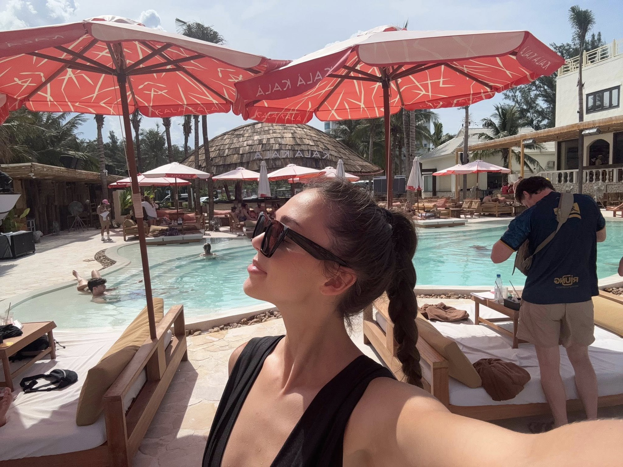 Vợ mẫu tây Bùi Tiến Dũng diện bikini khoe trọn body nuột nà chuẩn người mẫu, mặt mộc visual vẫn cực đỉnh- Ảnh 3.