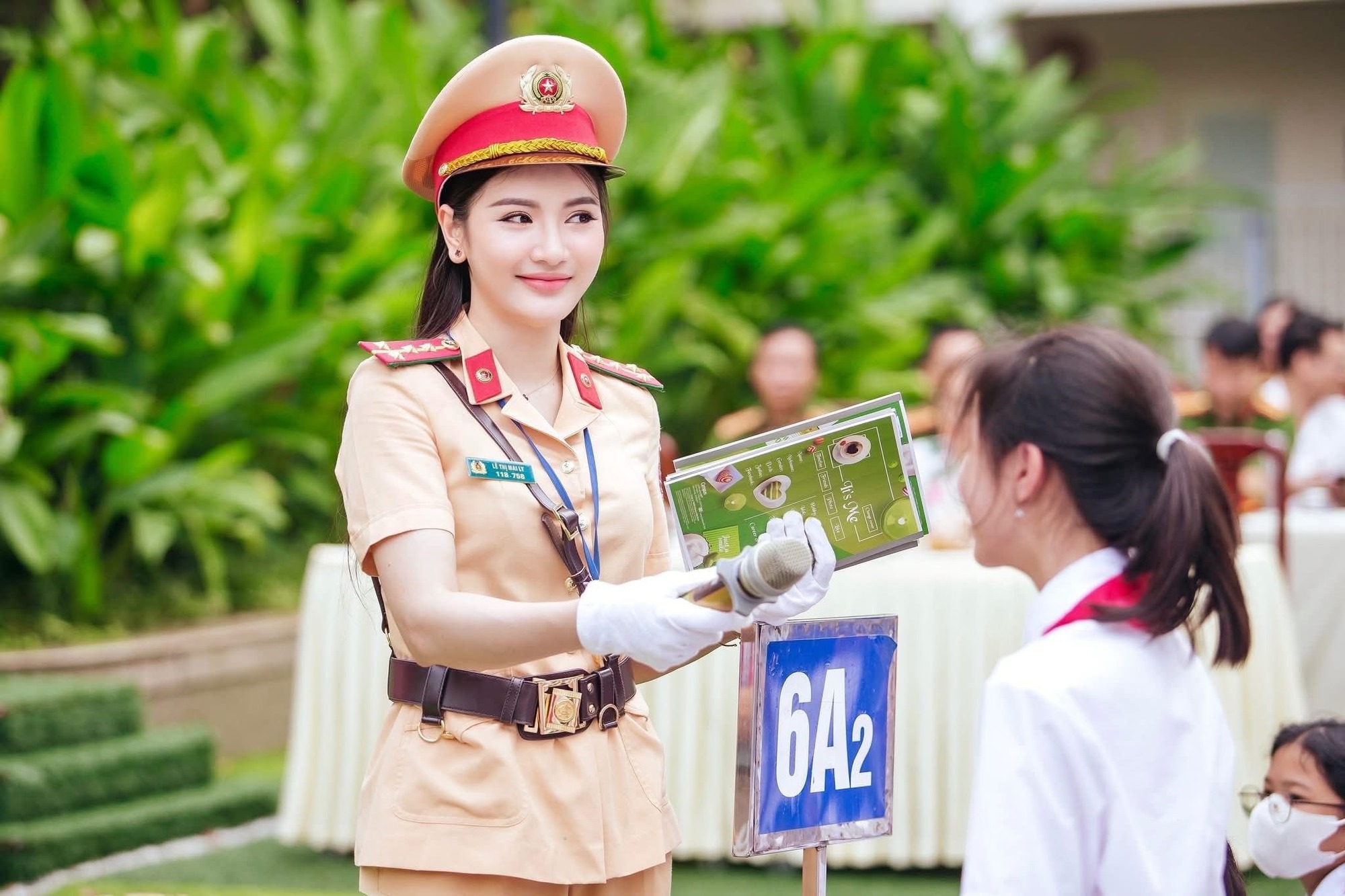 Thiếu tá Lê Thị Mai Ly trong vai