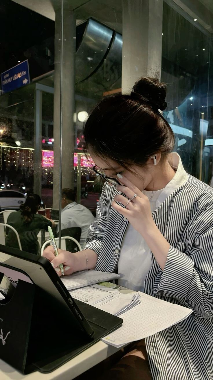 Bí mật của những người không bao giờ than hết tiền- Ảnh 2.