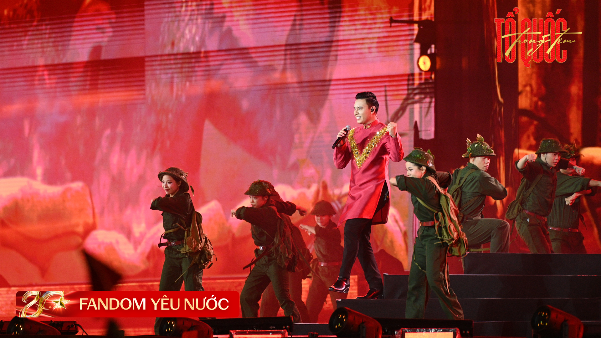 Đi xem Concert Quốc Gia quá đã: Vé free, quà tặng ê hề mà chất lượng nghệ sĩ 5 sao, ai nấy hát live cũng đỉnh của chóp!- Ảnh 12.