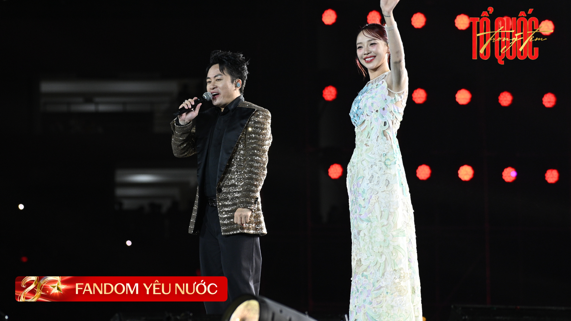Đi xem Concert Quốc Gia quá đã: Vé free, quà tặng ê hề mà chất lượng nghệ sĩ 5 sao, ai nấy hát live cũng đỉnh của chóp!- Ảnh 9.