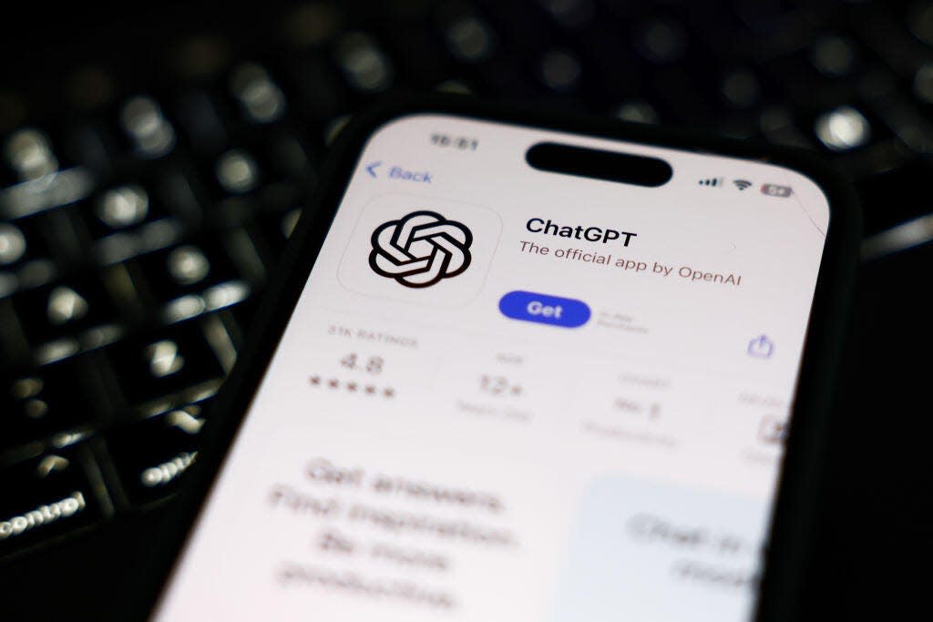 CEO OpenAI sốc vì người dùng trao quyết định hệ trọng đời mình cho ChatGPT- Ảnh 2.