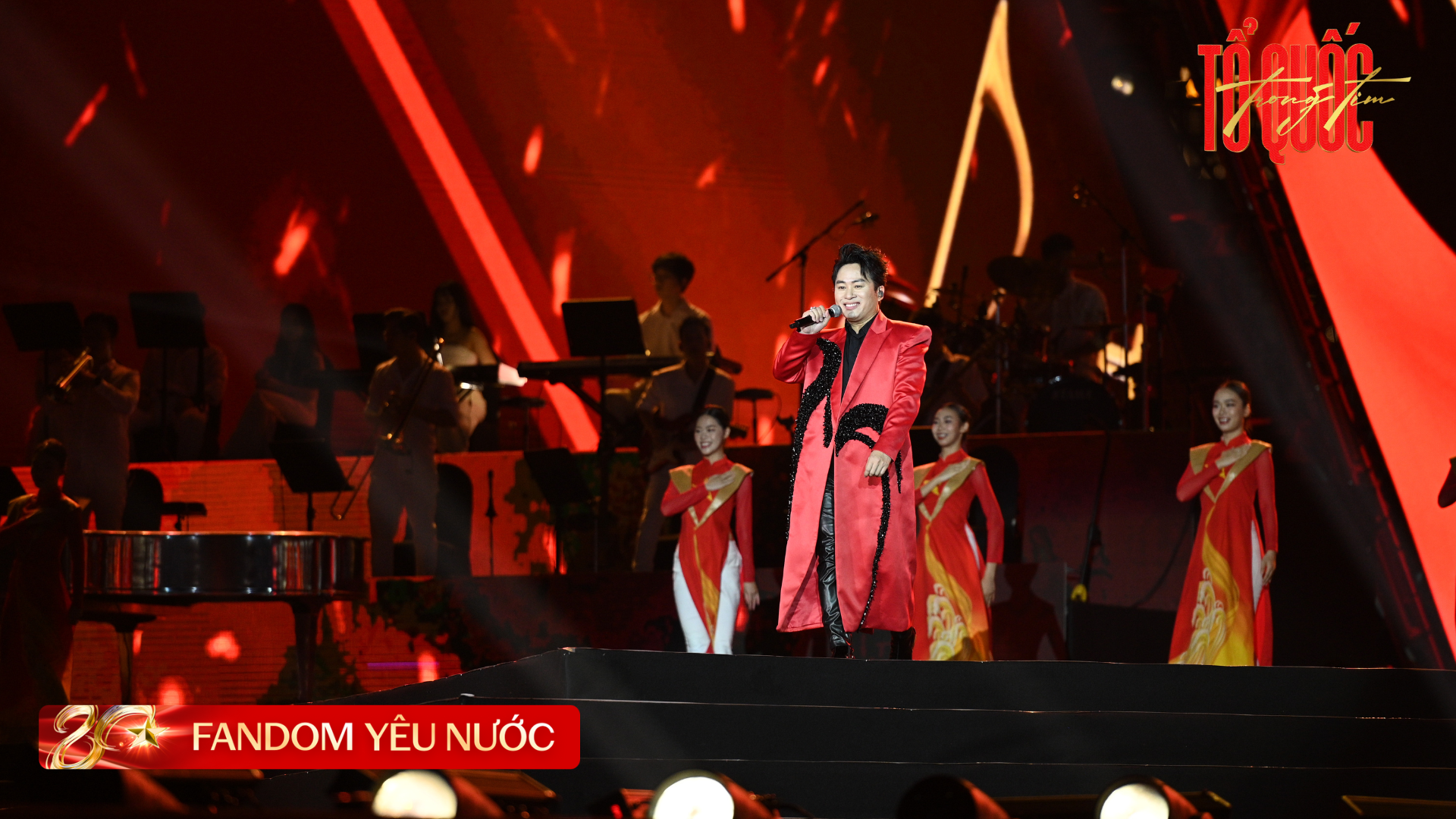 Đi xem Concert Quốc Gia quá đã: Vé free, quà tặng ê hề mà chất lượng nghệ sĩ 5 sao, ai nấy hát live cũng đỉnh của chóp!- Ảnh 22.