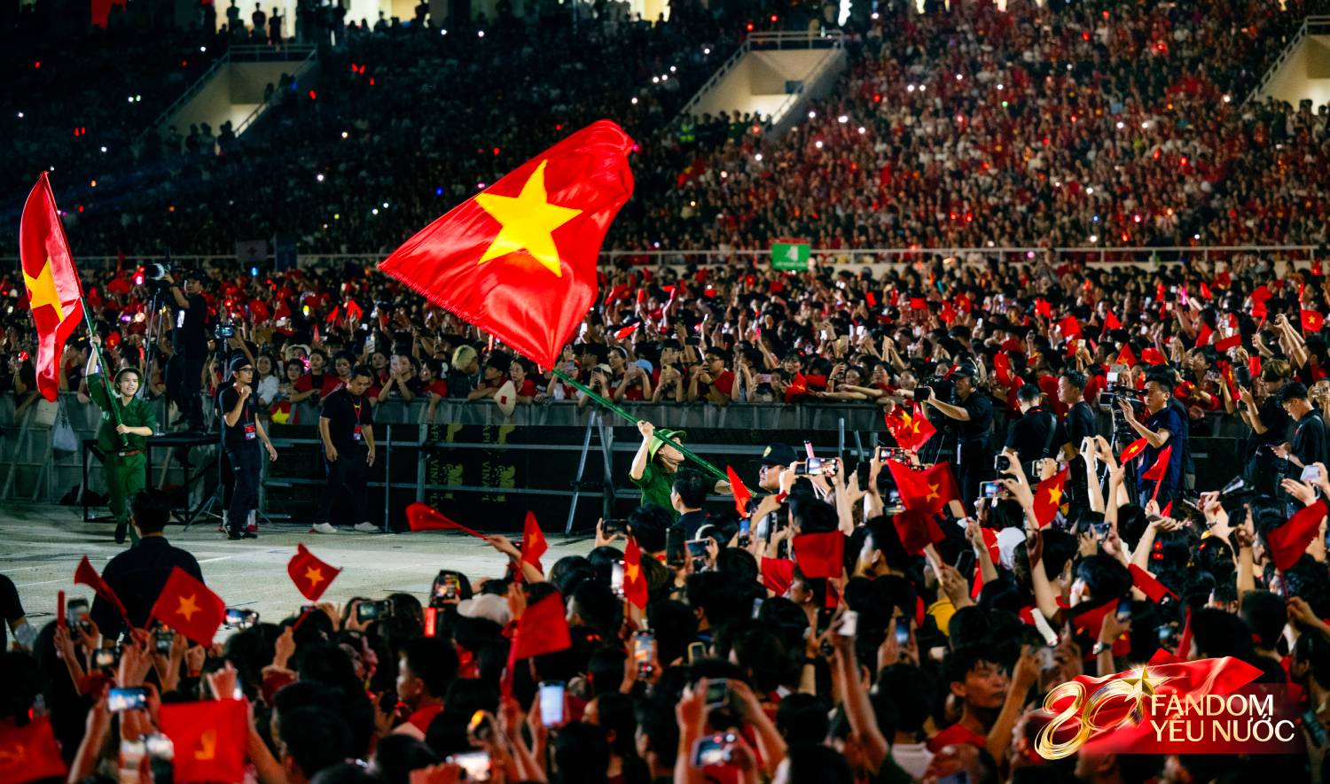 Những hình ảnh không thể quên trong Concert Quốc Gia ở sân Mỹ Đình- Ảnh 7.