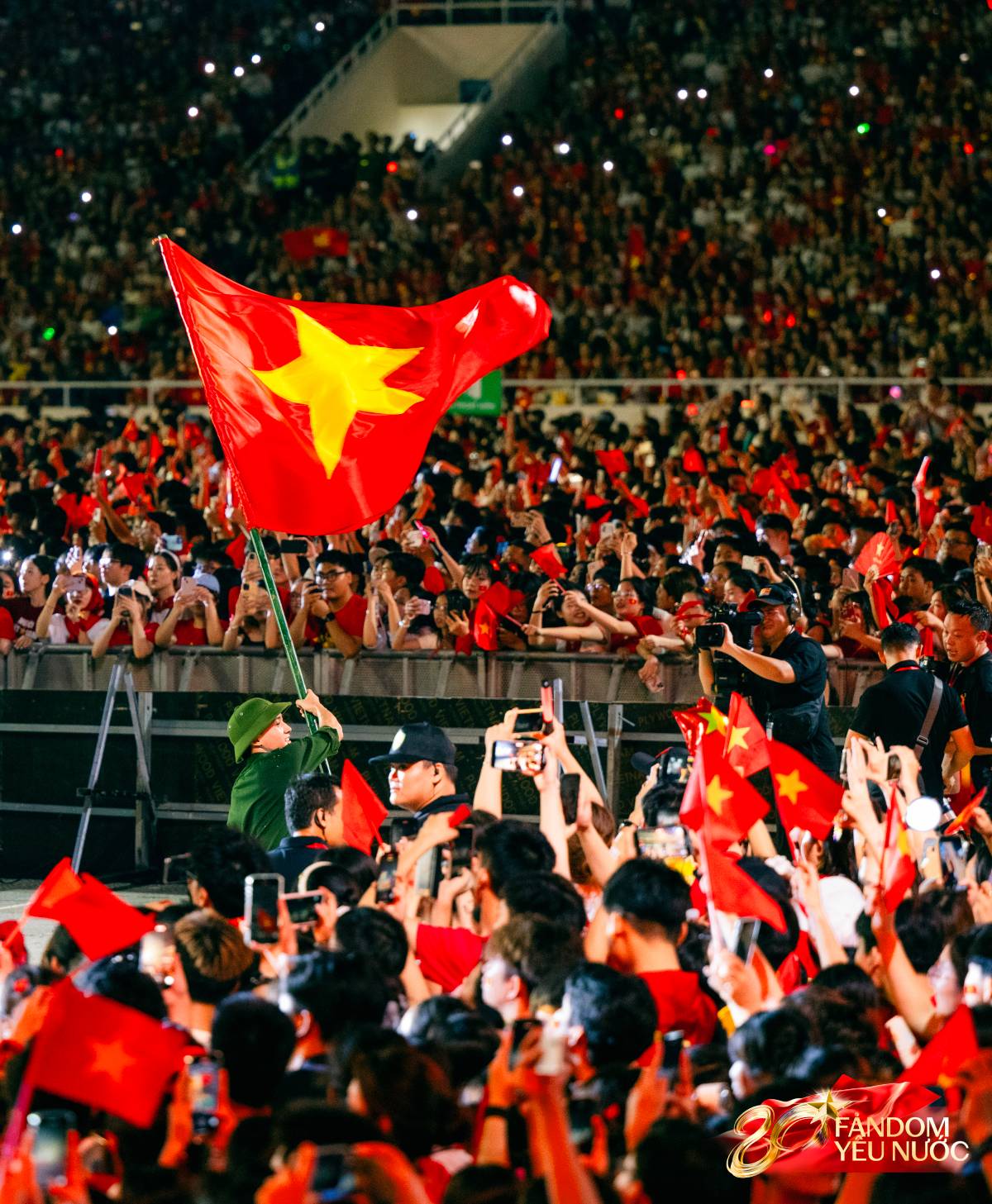 Những hình ảnh không thể quên trong Concert Quốc Gia ở sân Mỹ Đình- Ảnh 11.