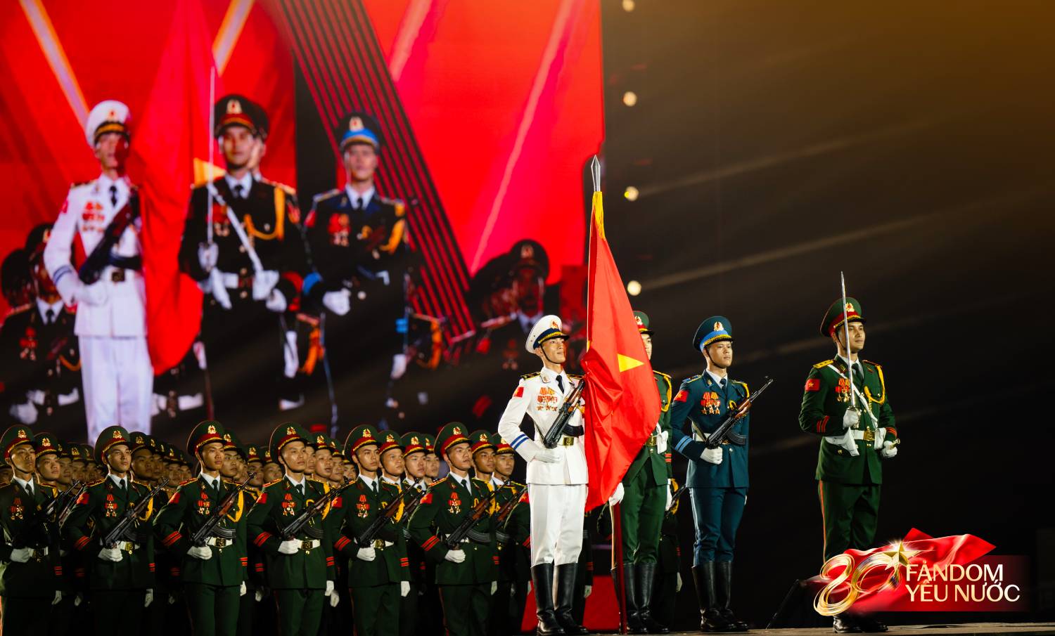 Những hình ảnh không thể quên trong Concert Quốc Gia ở sân Mỹ Đình- Ảnh 5.