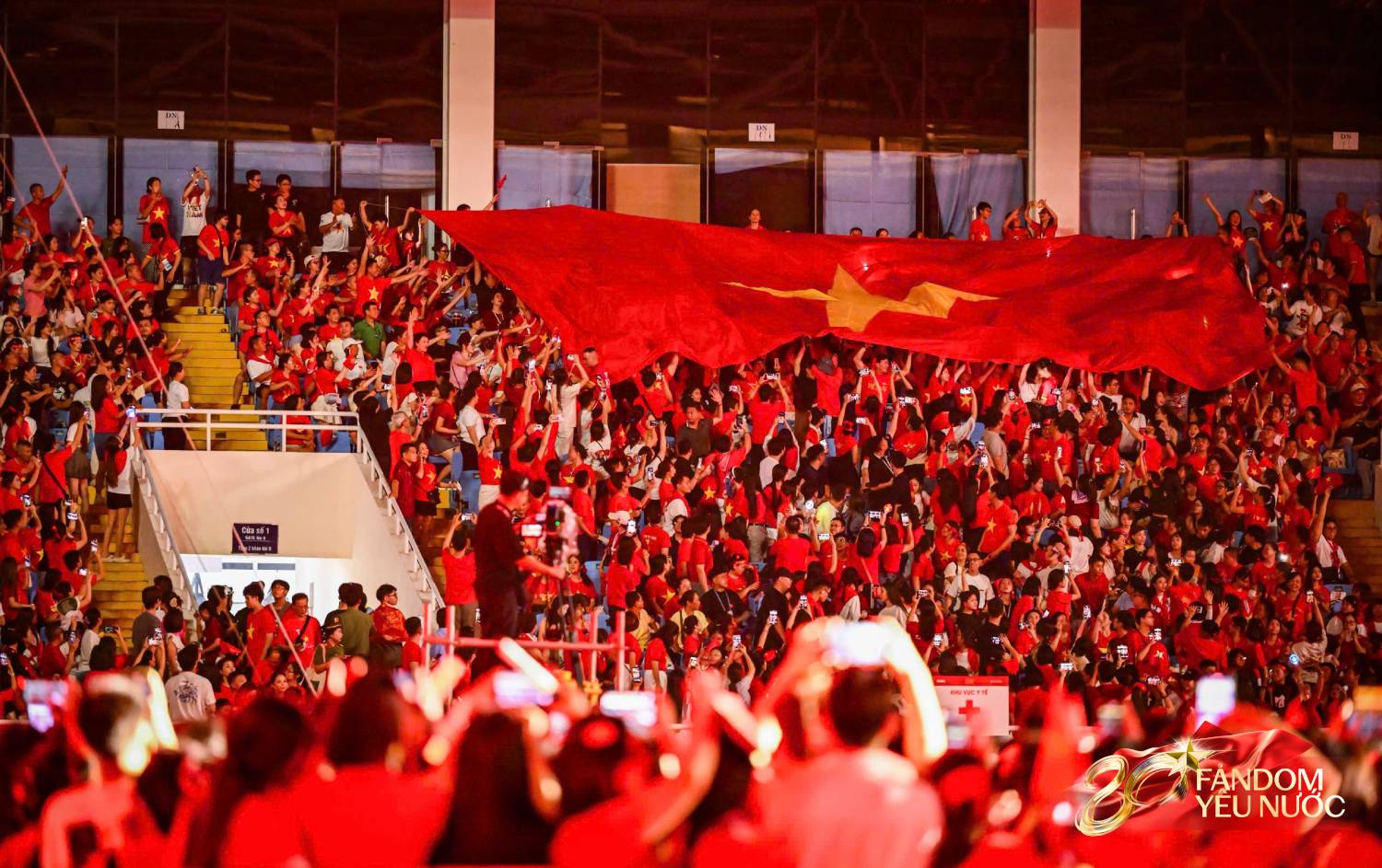 Những hình ảnh không thể quên trong Concert Quốc Gia ở sân Mỹ Đình- Ảnh 14.