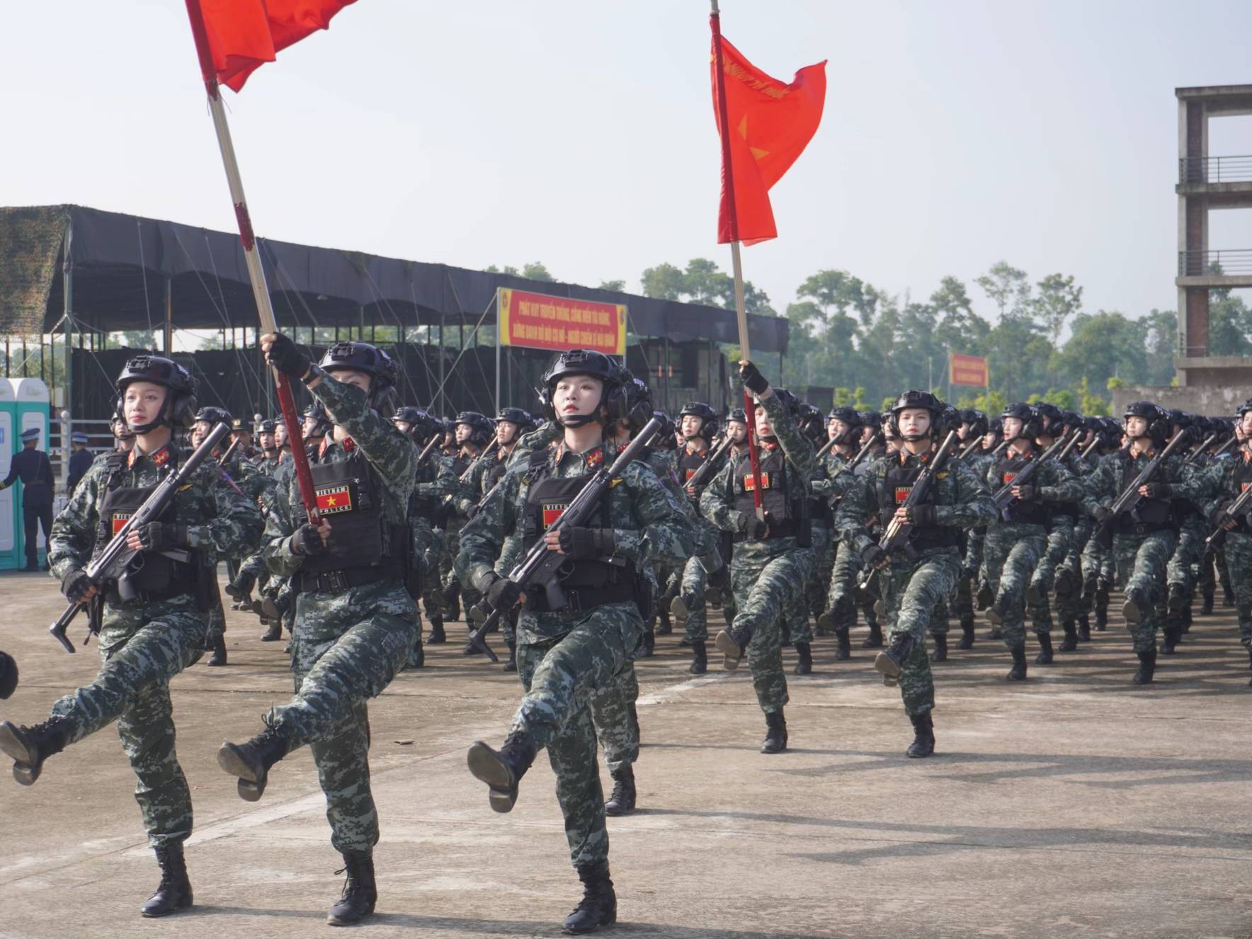 Mỹ nhân ĐH Cảnh sát nhân dân TP.HCM lại gây sốt ở A80: Tiết lộ sự thật về tên khai sinh- Ảnh 6.