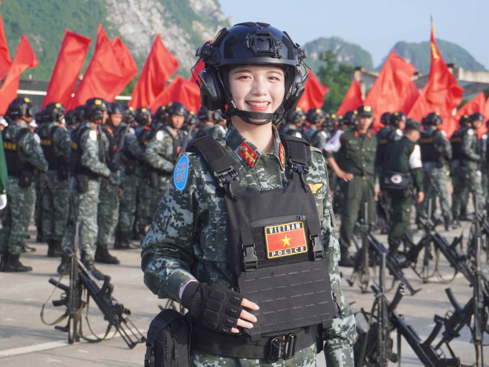 Mỹ nhân ĐH Cảnh sát nhân dân TP.HCM lại gây sốt ở A80: Tiết lộ sự thật về tên khai sinh- Ảnh 5.