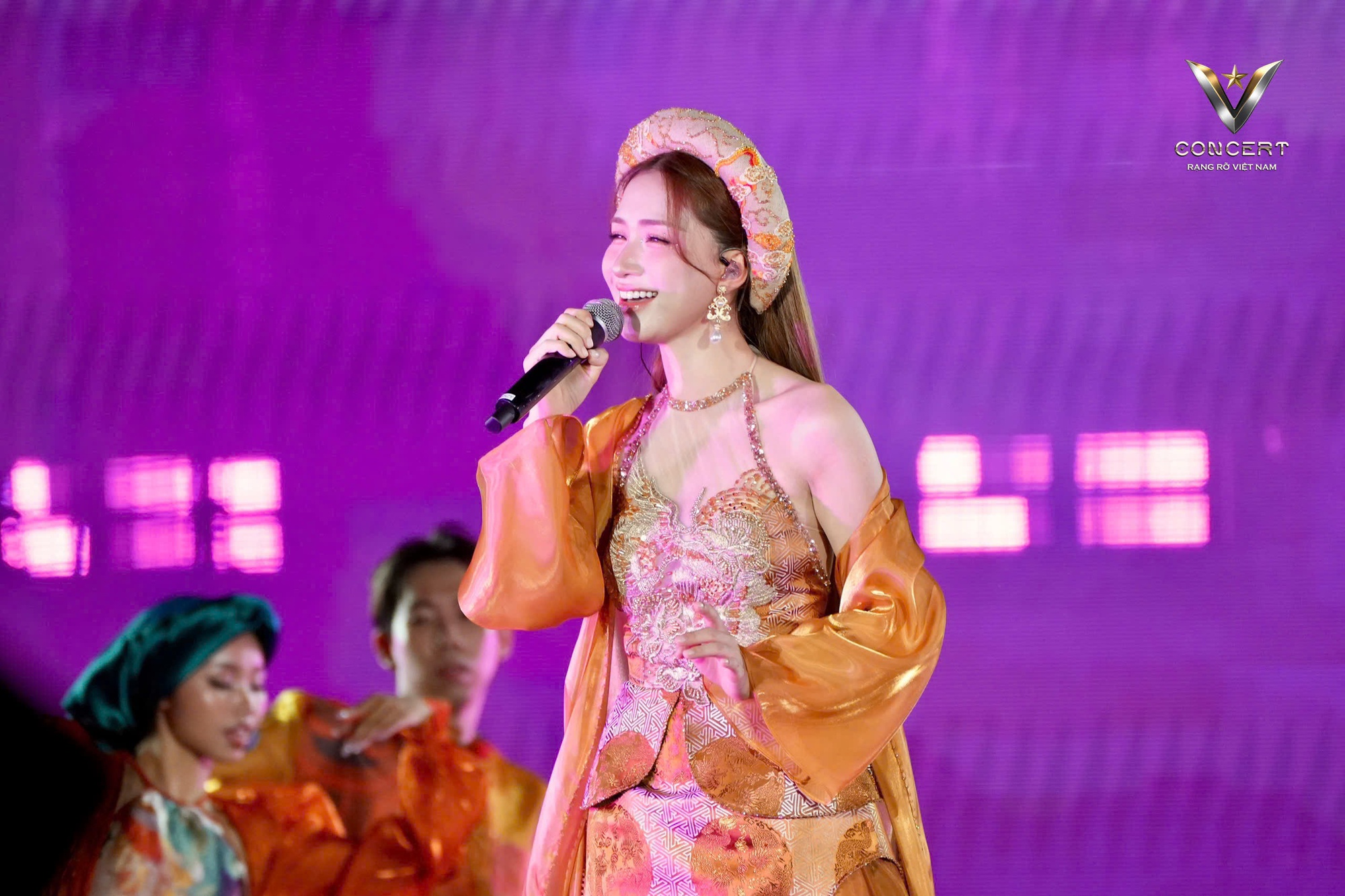 Hơn 100.000 người hào hứng tham gia concert quốc gia, siêu nhạc hội 8WONDER hòa nhịp không khí chào mừng 80 năm Quốc khánh- Ảnh 4.