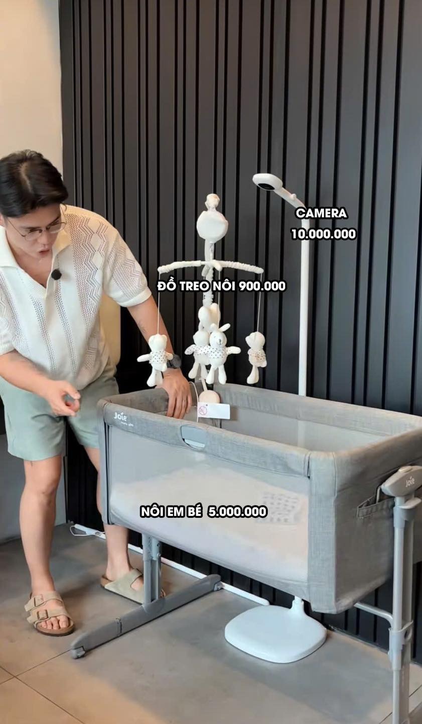 Dân mạng chê vợ chồng Ngô Thanh Vân "tấm chiếu mới bỉm sữa", chi 100 triệu đồ cho con nhưng 70% vô dụng, chật nhà- Ảnh 5.