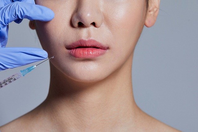 Kiểm tra căn hộ, phát hiện 2.000 hộp botox giá rẻ độc hại, thu lợi hơn 36 tỷ đồng: Mỗi tháng bán 1000 đơn- Ảnh 2.