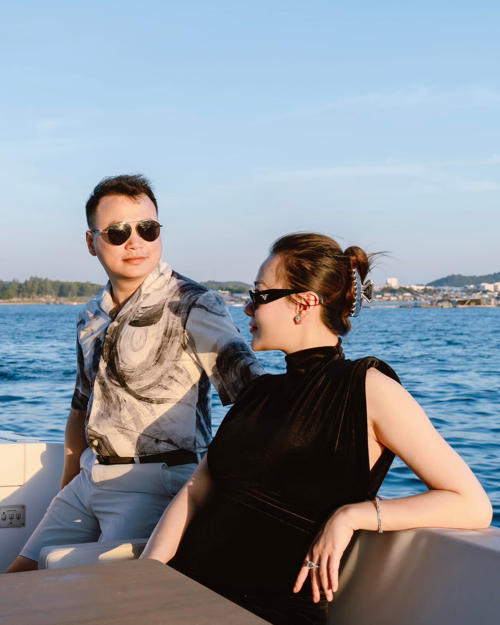 Phương Oanh nói gì khi bị mỉa mai 