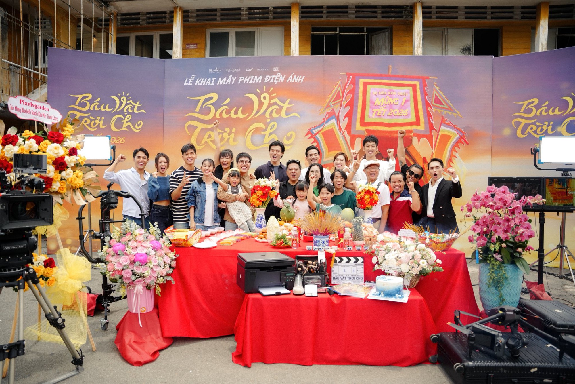 Cặp sao Việt bị đồn hẹn hò suốt 2 năm: Nhà gái là nữ thần mặt mộc đẹp nhất Vbiz, nhà trai làm gì cũng hot điên đảo- Ảnh 2. Cặp sao Việt bị đồn hẹn hò suốt 2 năm: Nhà gái là nữ thần mặt mộc đẹp nhất Vbiz, nhà trai làm gì cũng hot điên đảo- Ảnh 2.