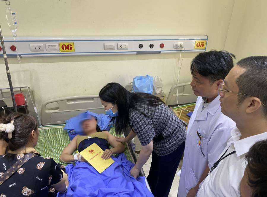 Vụ tai nạn 11 người thương vong: Phó bí thư xã lái xe từ nhà hàng tới nhà văn hóa thôn- Ảnh 3.