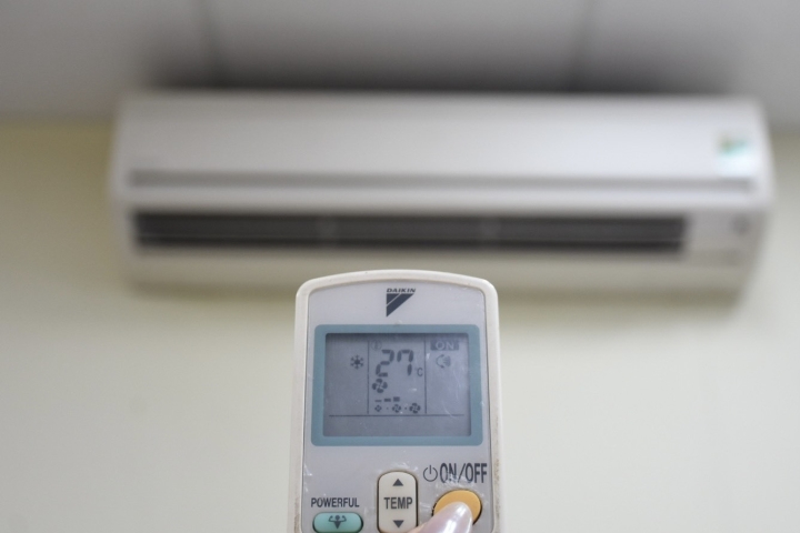 Không phải 26°C - đây mới là nhiệt độ "vàng" khi bật điều hòa: Mát vừa đủ, tiết kiệm điện và ngủ ngon suốt đêm- Ảnh 2.