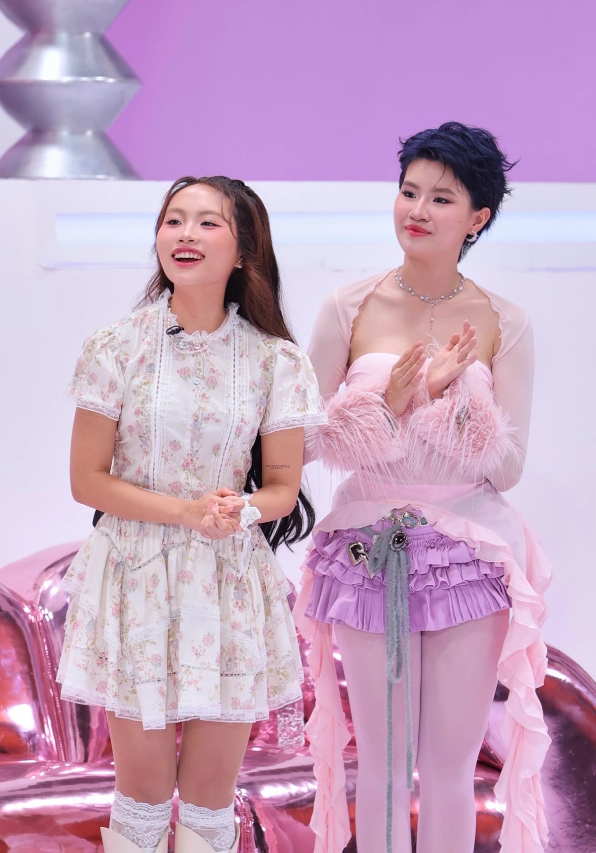 Thái độ “lạ” của Phương Mỹ Chi khi đồng đội bị loại, nghi vấn lục đục nội bộ dâng cao?- Ảnh 5.
